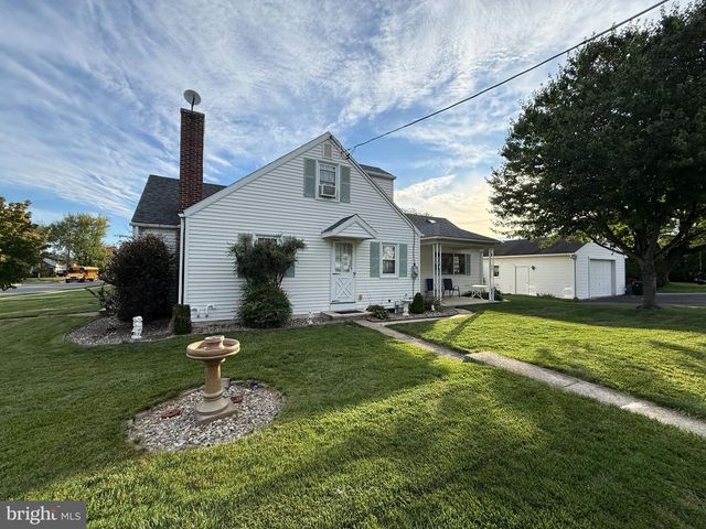 111 OLD FRITZTOWN RD, Reading, PA 19607