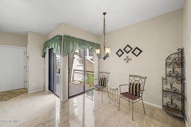 9151 W GREENWAY Road 113, Peoria, AZ 85381