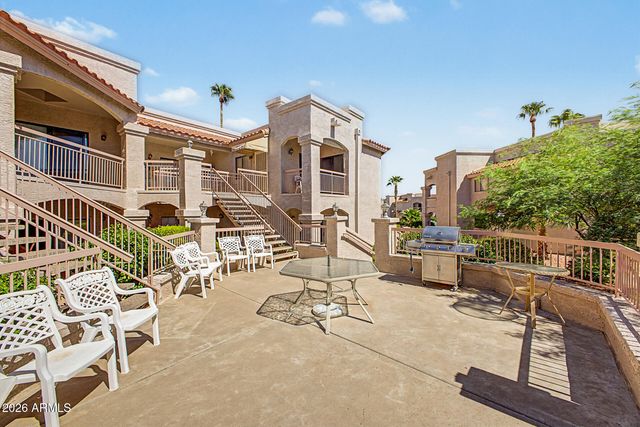 9151 W GREENWAY Road 113, Peoria, AZ 85381