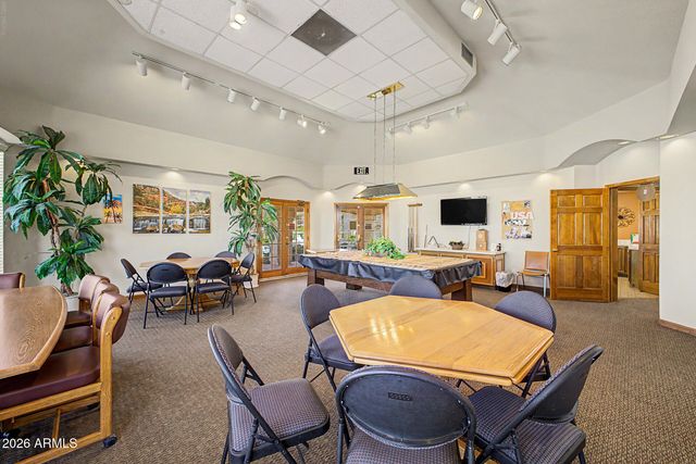 9151 W GREENWAY Road 113, Peoria, AZ 85381