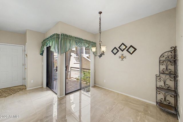 9151 W GREENWAY Road 113, Peoria, AZ 85381