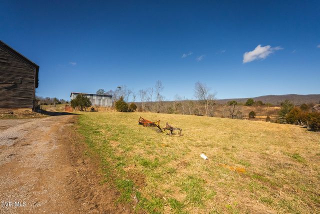 179 Sutton Hollow Road, Sneedville, TN 37869