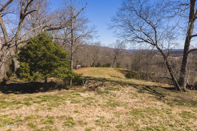 179 Sutton Hollow Road, Sneedville, TN 37869
