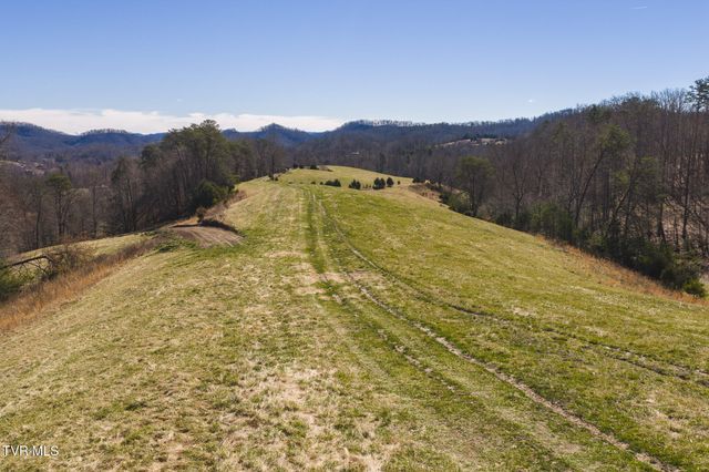 179 Sutton Hollow Road, Sneedville, TN 37869