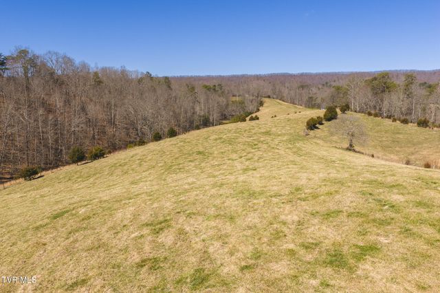 179 Sutton Hollow Road, Sneedville, TN 37869