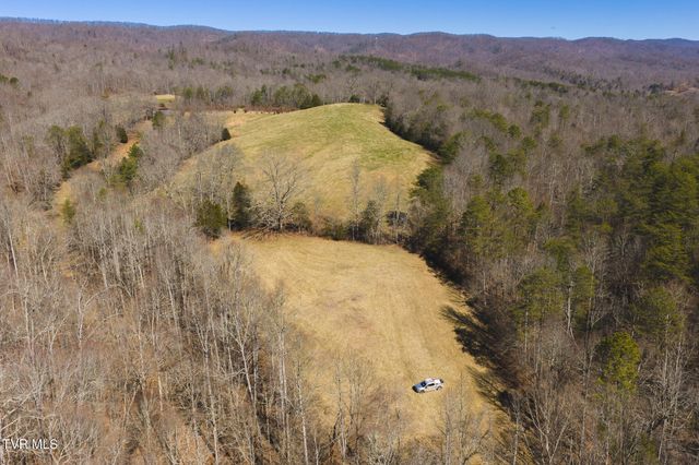 179 Sutton Hollow Road, Sneedville, TN 37869
