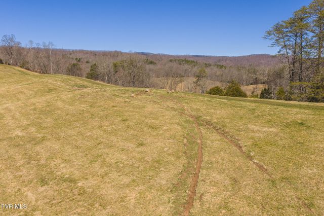 179 Sutton Hollow Road, Sneedville, TN 37869