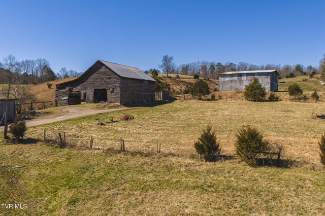 179 Sutton Hollow Road, Sneedville, TN 37869