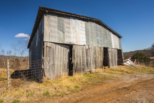 179 Sutton Hollow Road, Sneedville, TN 37869