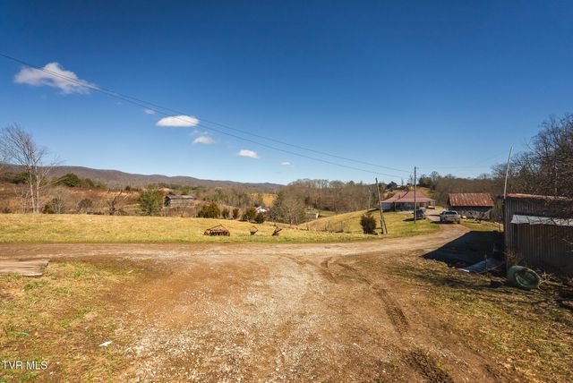 179 Sutton Hollow Road, Sneedville, TN 37869