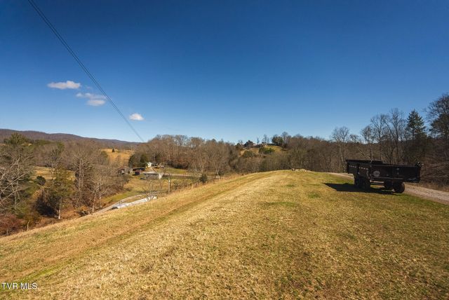 179 Sutton Hollow Road, Sneedville, TN 37869