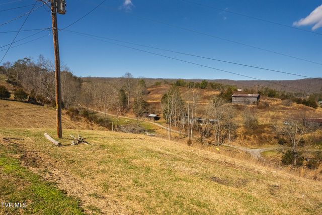 179 Sutton Hollow Road, Sneedville, TN 37869