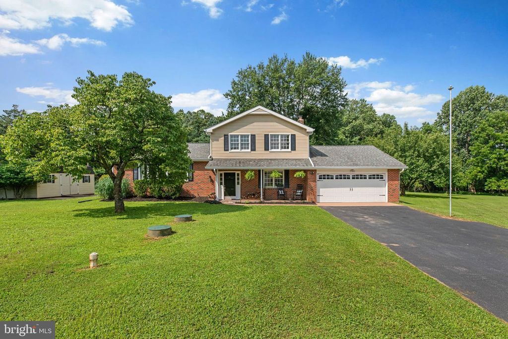 7306 KITCHENS DR, Marriottsville, MD 21104