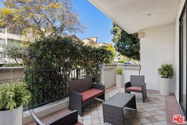 1530 Camden Avenue 105, Los Angeles, CA 90025