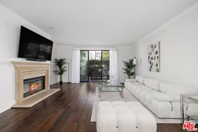 1530 Camden Avenue 105, Los Angeles, CA 90025