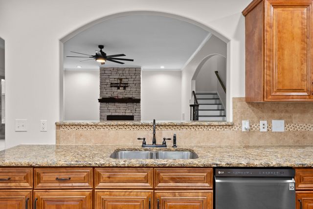 1957 Boyer Blvd, Clarksville, TN 37043