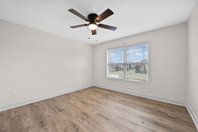 1957 Boyer Blvd, Clarksville, TN 37043