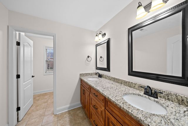 1957 Boyer Blvd, Clarksville, TN 37043