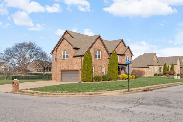 1957 Boyer Blvd, Clarksville, TN 37043