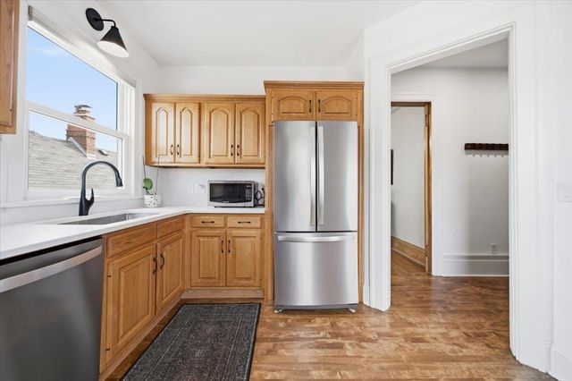593 Laurel Avenue 6E, Saint Paul, MN 55102