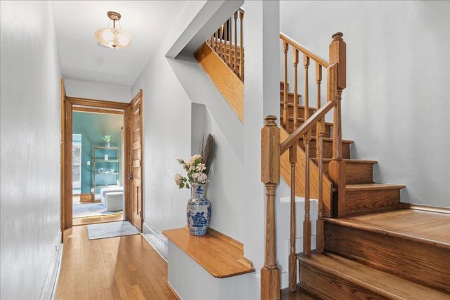 593 Laurel Avenue 6E, Saint Paul, MN 55102