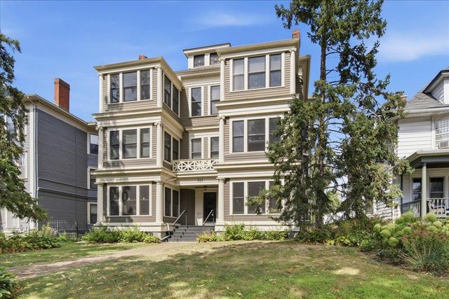 593 Laurel Avenue 6E, Saint Paul, MN 55102