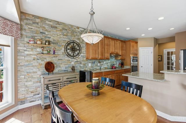 7452 Overglen Drive, West Chester, OH 45069