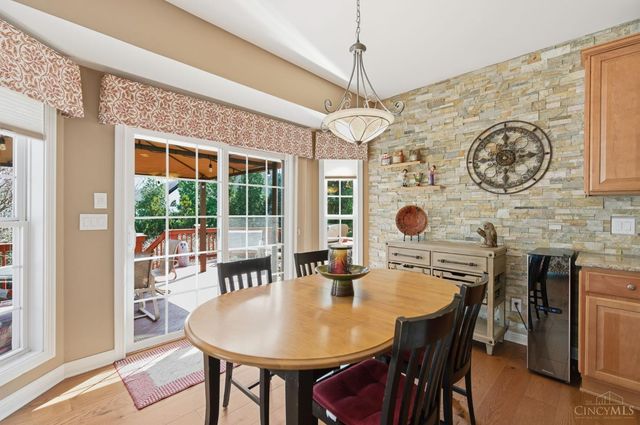 7452 Overglen Drive, West Chester, OH 45069