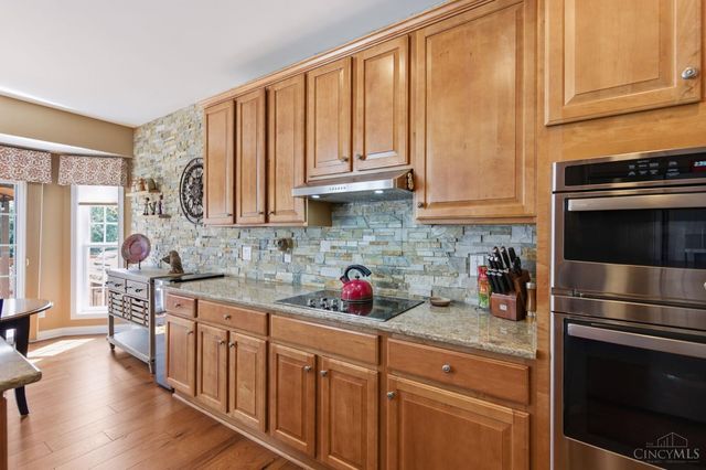 7452 Overglen Drive, West Chester, OH 45069