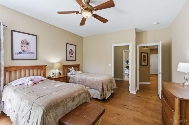 7452 Overglen Drive, West Chester, OH 45069