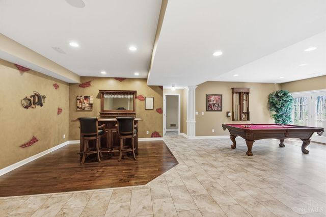 7452 Overglen Drive, West Chester, OH 45069