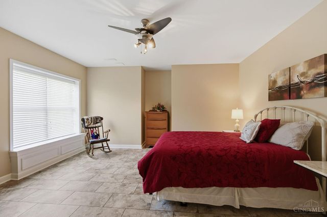 7452 Overglen Drive, West Chester, OH 45069