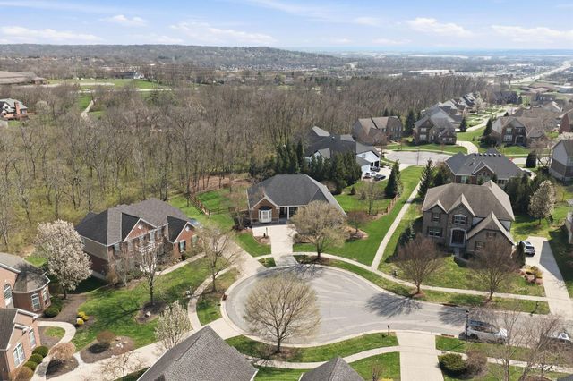 7452 Overglen Drive, West Chester, OH 45069