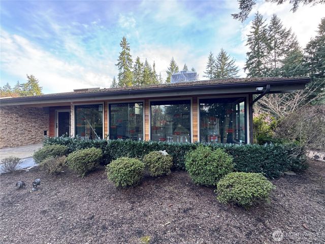 2620 Maltby Road, Bothell, WA 98012