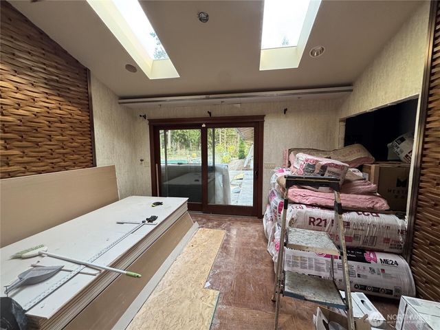 2620 Maltby Road, Bothell, WA 98012