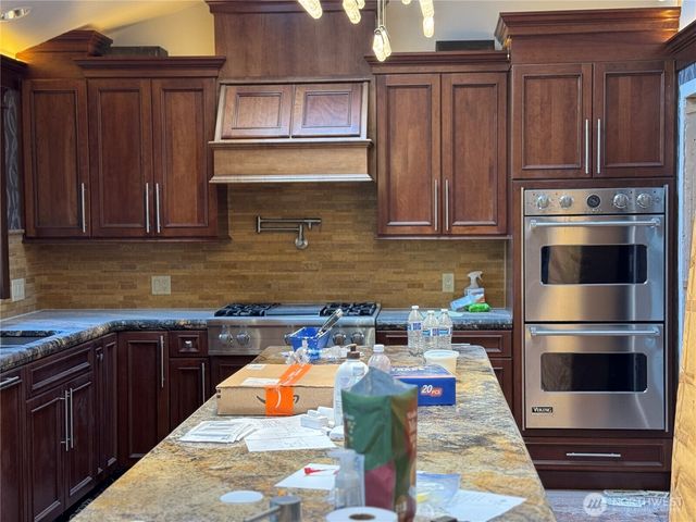 2620 Maltby Road, Bothell, WA 98012