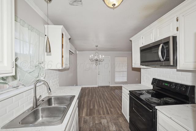 2707 SOARING EAGLE Drive, Amarillo, TX 79103