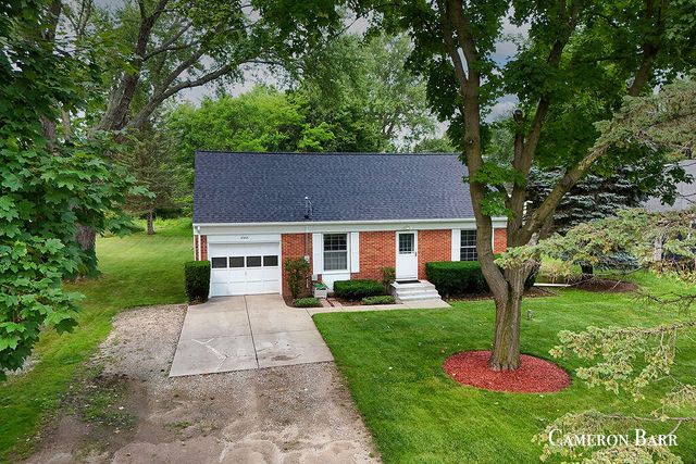 6935 Belding Road Ne, Cannon Twp, MI 49341
