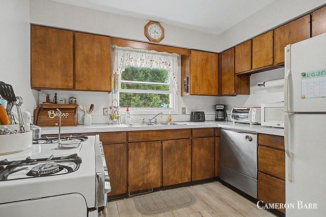 6935 Belding Road Ne, Cannon Twp, MI 49341