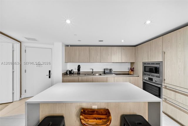 4111 S Ocean Dr 3703, Hollywood, FL 33019