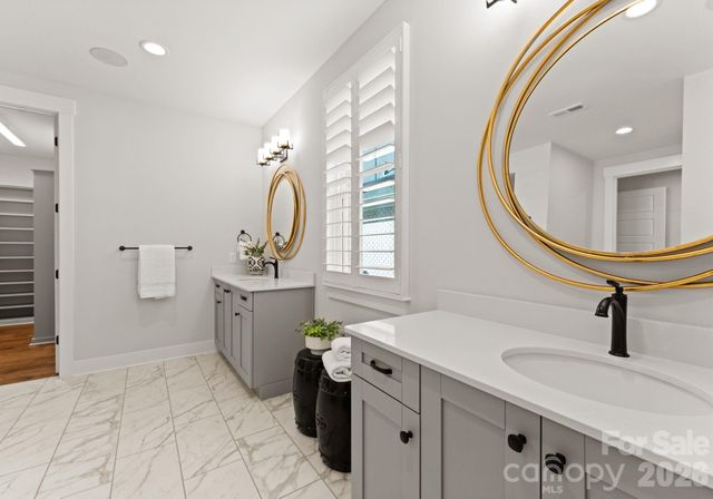 6042 Holden Court, Fort Mill, SC 29715