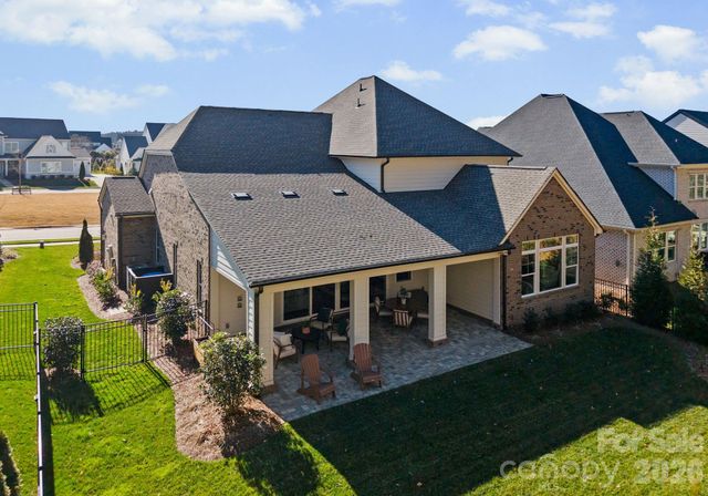 6042 Holden Court, Fort Mill, SC 29715