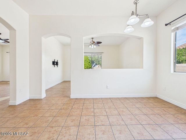 5243 E Beargrass Vista Drive, Tucson, AZ 85756