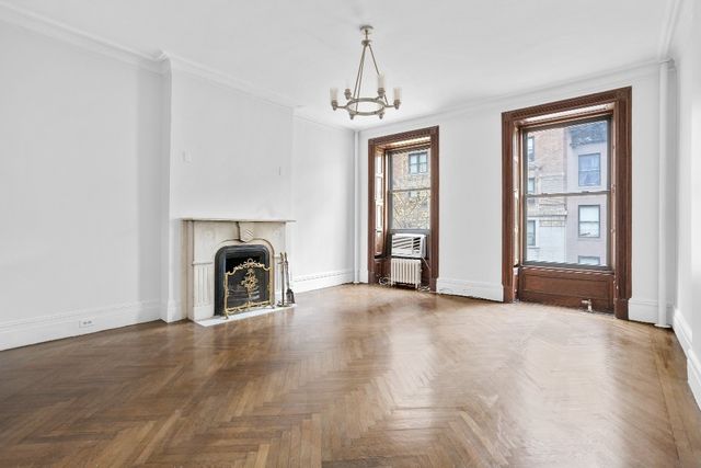 142 E 37th St Apt 4, New York City, NY 10016