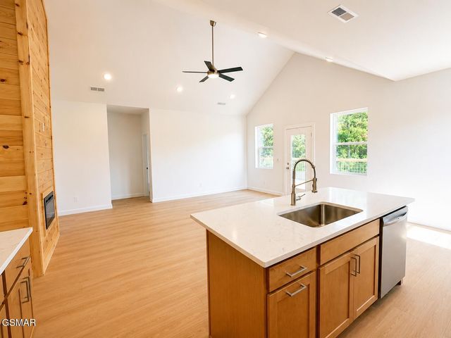 2502 Limestone Court, Sevierville, TN 37876