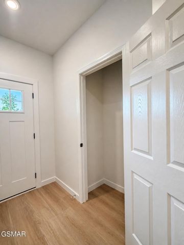2502 Limestone Court, Sevierville, TN 37876