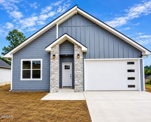 2502 Limestone Court, Sevierville, TN 37876