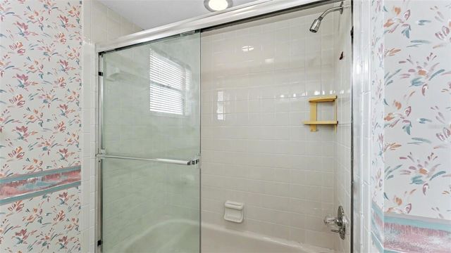 1880 N CRYSTAL LAKE DRIVE 69, Lakeland, FL 33801