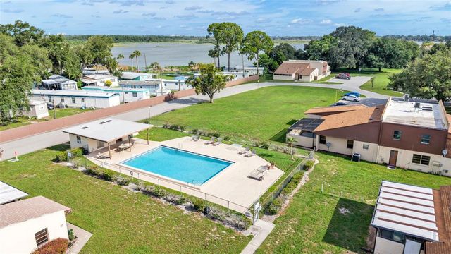 1880 N CRYSTAL LAKE DRIVE 69, Lakeland, FL 33801