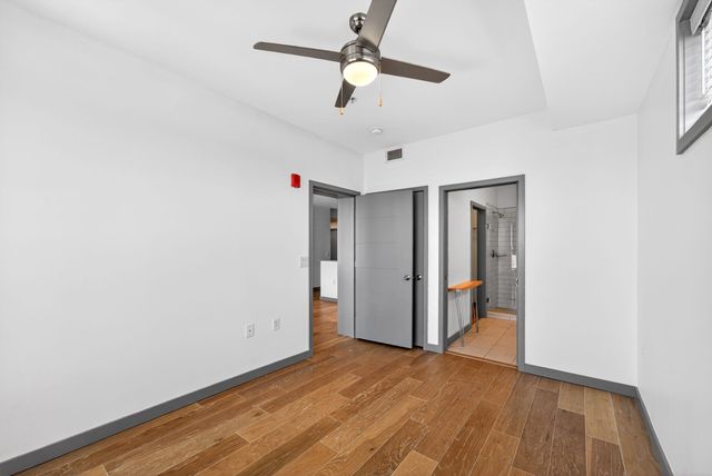 400 Herron Dr Apt 421, Nashville, TN 37210